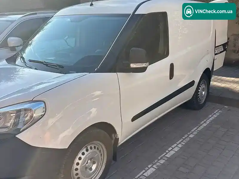 Fiat Doblo 2017, фото з оголошення 2 з 14, VIN ZFA26300006H97622