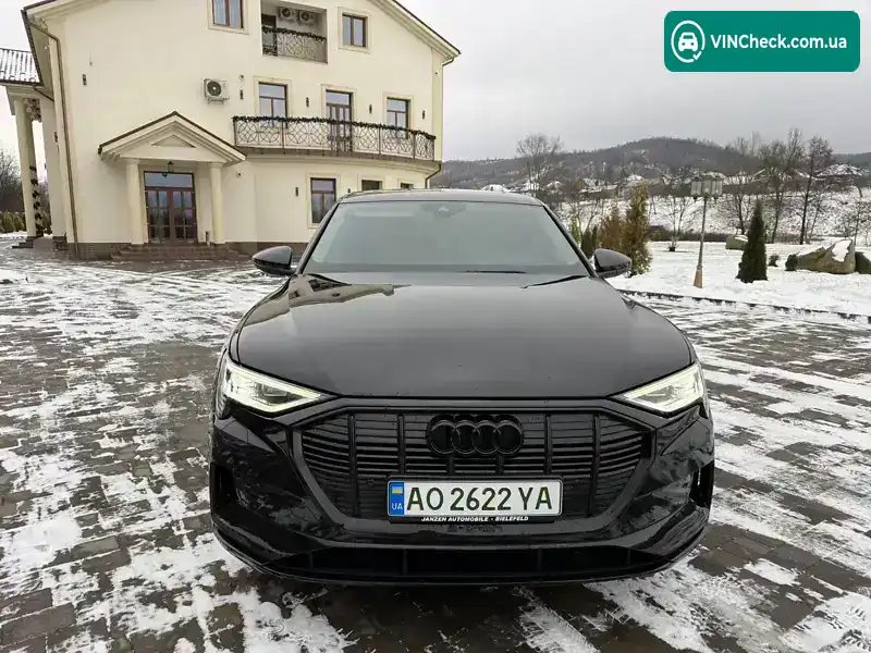Audi e-tron 2020, фото з оголошення 2 з 21, VIN WAUZZZGE4MB017104