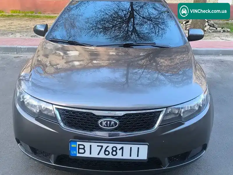 Kia Cerato 2012, фото з оголошення 2 з 7, VIN KNAFT411AC5581498