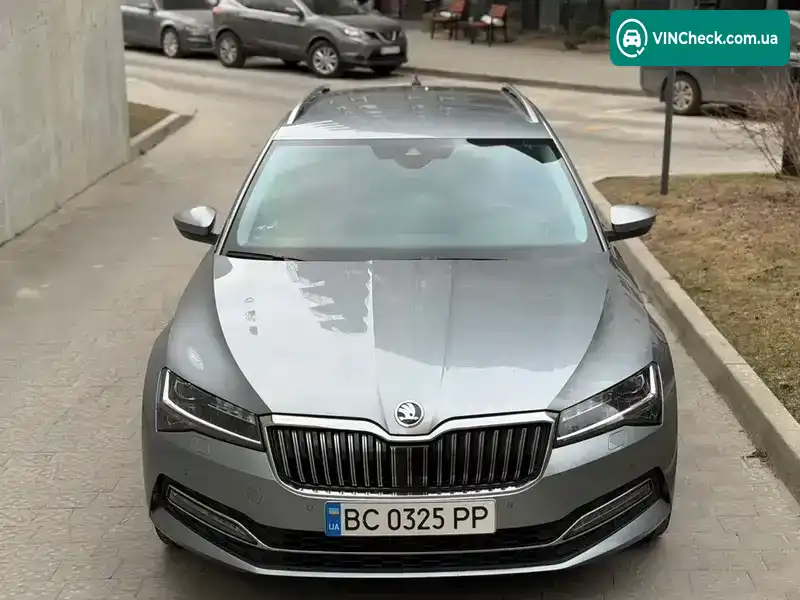 Skoda Superb 2020, фото з оголошення 2 з 20, VIN TMBLJ7NP5L7059033