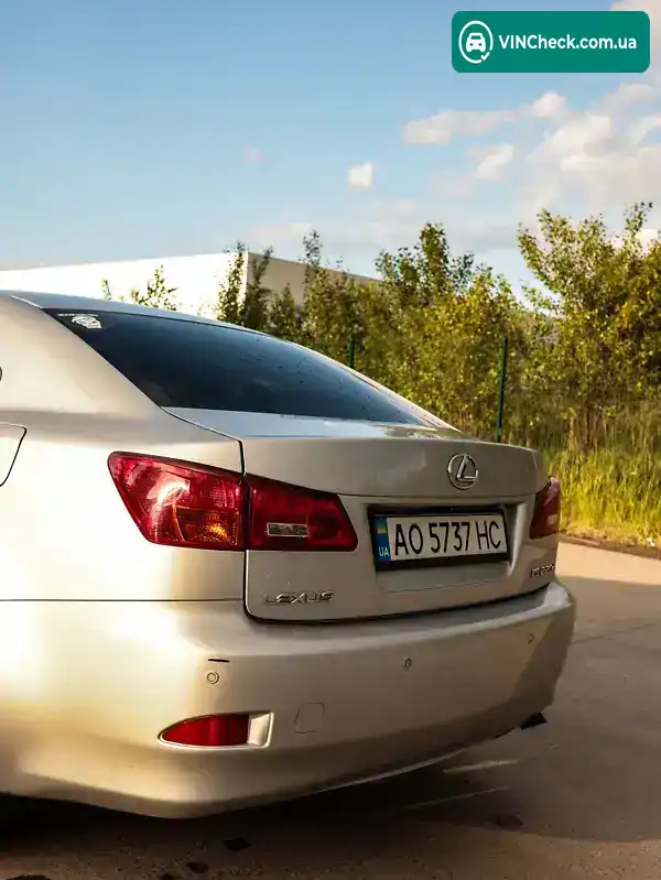 Lexus IS 2005, фото з оголошення 2 з 21, VIN JTHBB262902002565