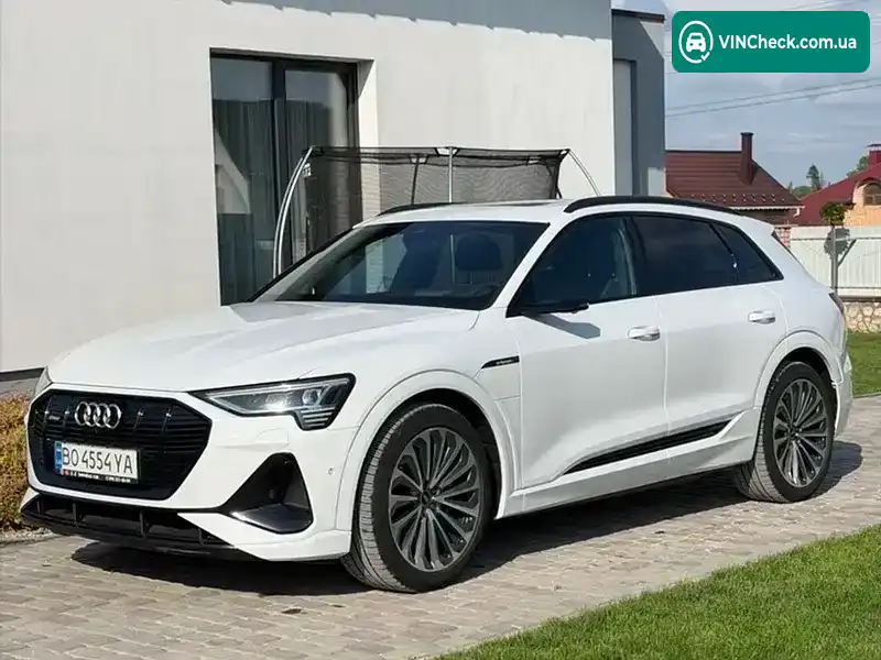 Audi e-tron 2021, фото з оголошення 2 з 20, VIN WAUZZZGE1NB017675