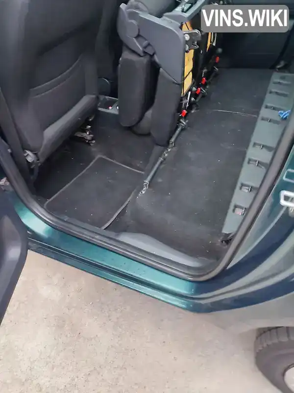 Skoda Roomster 2011, фото з оголошення 1 з 21, VIN TMBNN25J1B7009370