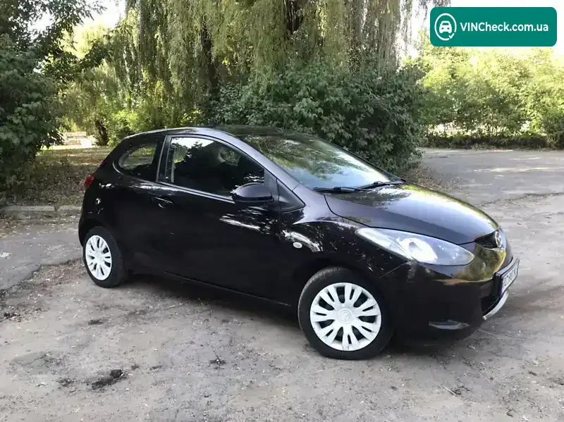 Mazda 2 2010, фото з оголошення 2 з 7, VIN JMZDE13K200138575