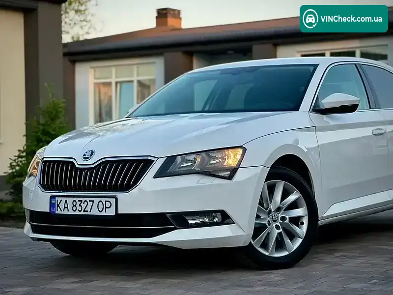 Skoda Superb 2016, фото з оголошення 2 з 21, VIN TMBAJ8NP2HB301018