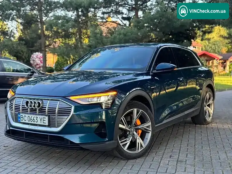 Audi e-tron 2019, фото з оголошення 1 з 20, VIN WAUZZZGE7LB009092