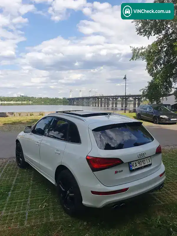 Audi SQ5 2013, фото з оголошення 1 з 20, VIN WA1CGAFP7EA044186