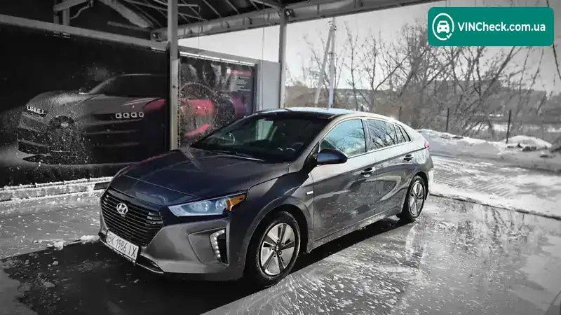Hyundai Ioniq 2018, фото з оголошення 2 з 11, VIN KMHC65LC1KU117561