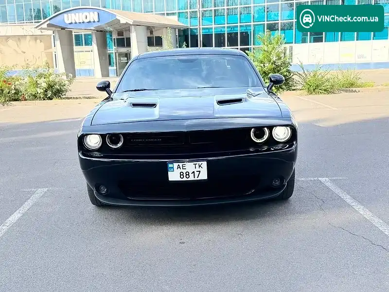Dodge Challenger 2018, фото з оголошення 2 з 14, VIN 2C3CDZAG3JH318326