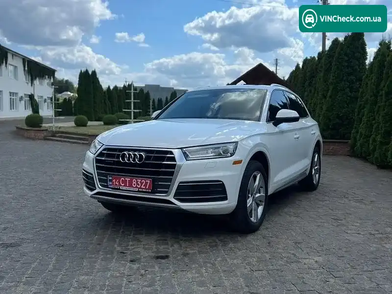 Audi Q5 2018, фото з оголошення 2 з 20, VIN WA1ANAFY8J2009716