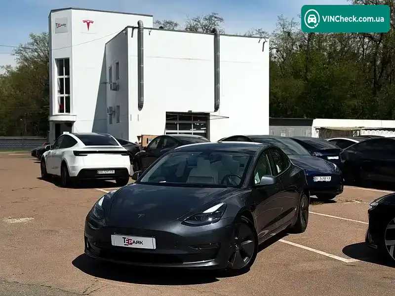 Tesla Model 3 2023, фото з оголошення 2 з 21, VIN 5YJ3E1EB7PF678979