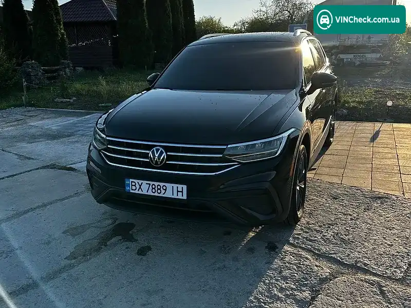 Volkswagen Tiguan 2022, фото з оголошення 1 з 18, VIN 3VV2B7AX3NM166977