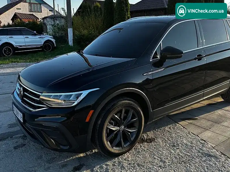 Volkswagen Tiguan 2022, фото з оголошення 2 з 18, VIN 3VV2B7AX3NM166977