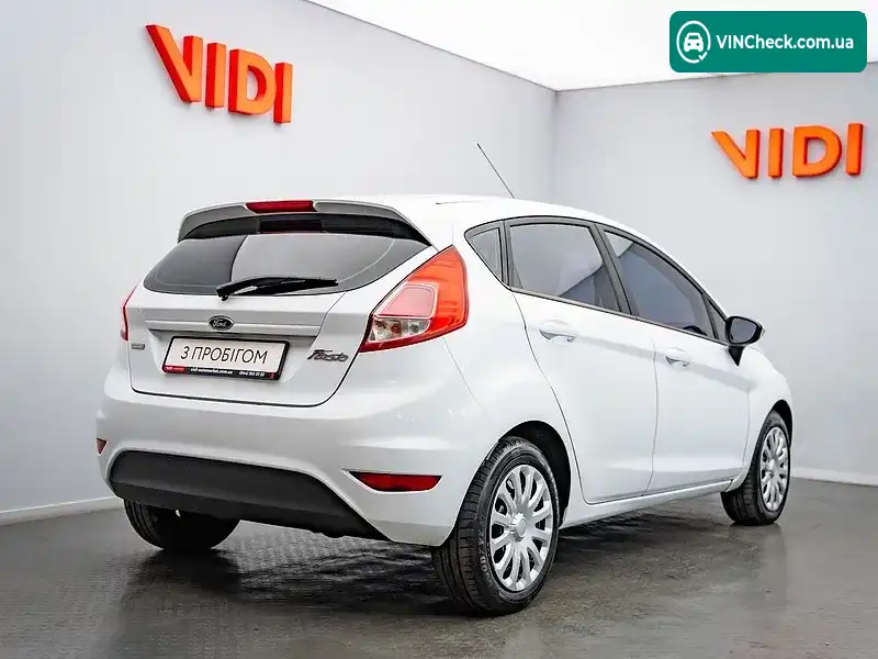Ford Fiesta 2017, фото з оголошення 2 з 20, VIN WF0DXXGAKDHM71027