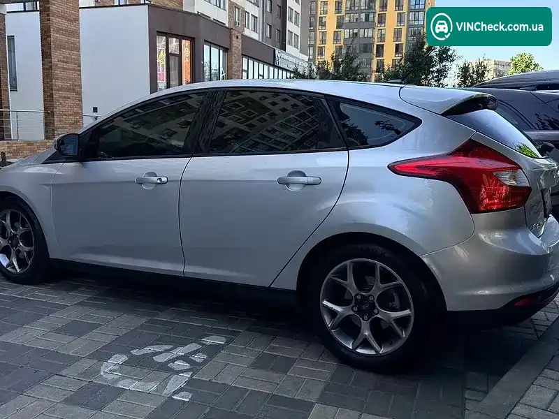 Ford Focus 2012, фото з оголошення 2 з 20, VIN 1FADP3K24DL145727