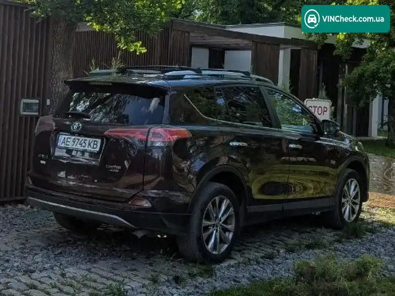 Toyota RAV4 2016, фото з оголошення 2 з 9, VIN 2T3DFREV2HW560747