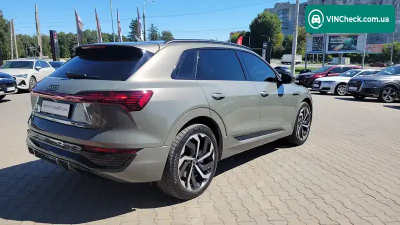 Audi Q8 e-tron 2024, фото з оголошення 2 з 20, VIN WAUZZZGE4RB061160