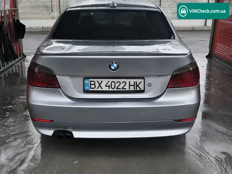 BMW 5 Series 2004, фото з оголошення 2 з 10, VIN WBADD31040BU13336