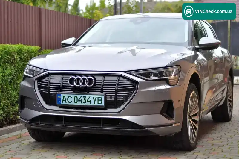 Audi e-tron 2021, фото з оголошення 2 з 21, VIN WAUZZZGE5MB034462