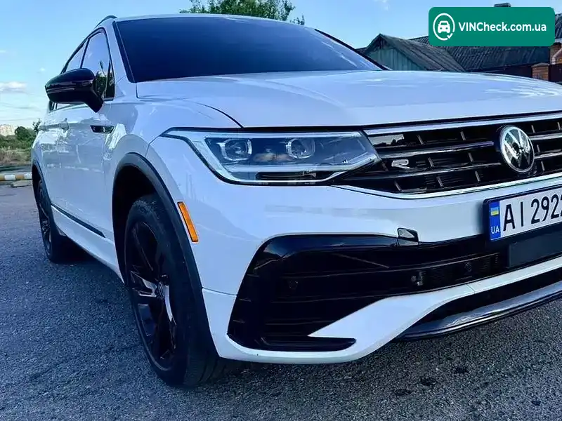 Volkswagen Tiguan 2024, фото з оголошення 1 з 20, VIN 3VV8B7AX1RM130964