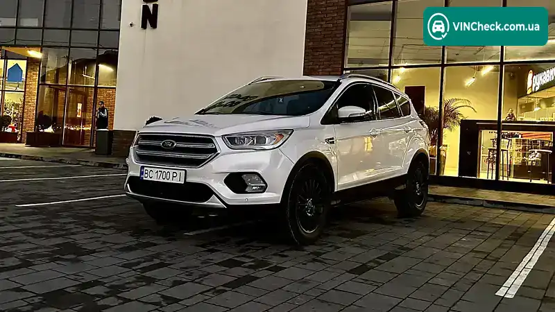 Ford Escape 2018, фото з оголошення 1 з 21, VIN 1FMCU0J91JUD30041