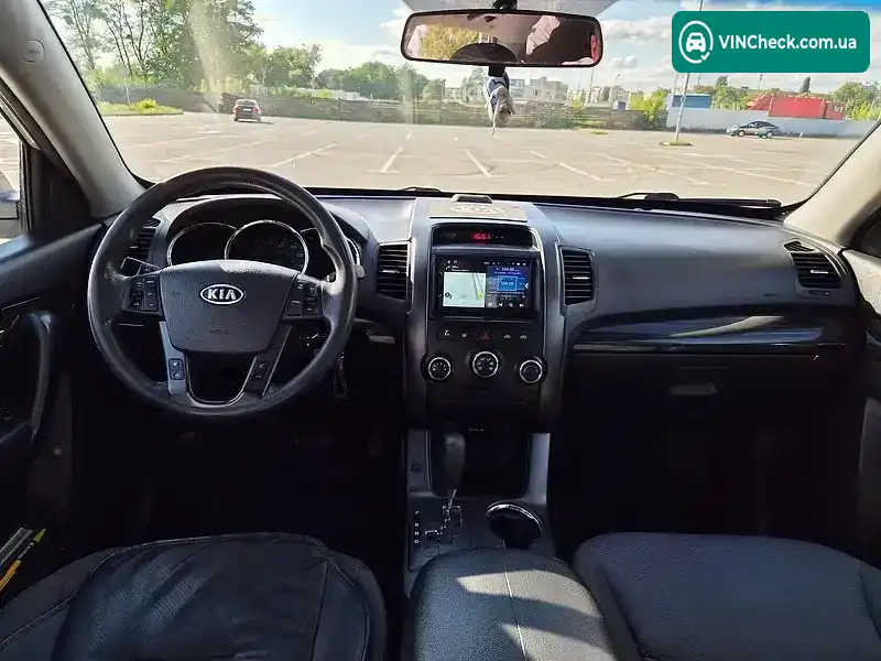 Kia Sorento 2012, фото з оголошення 2 з 20, VIN 5XYKT3A15DG344979