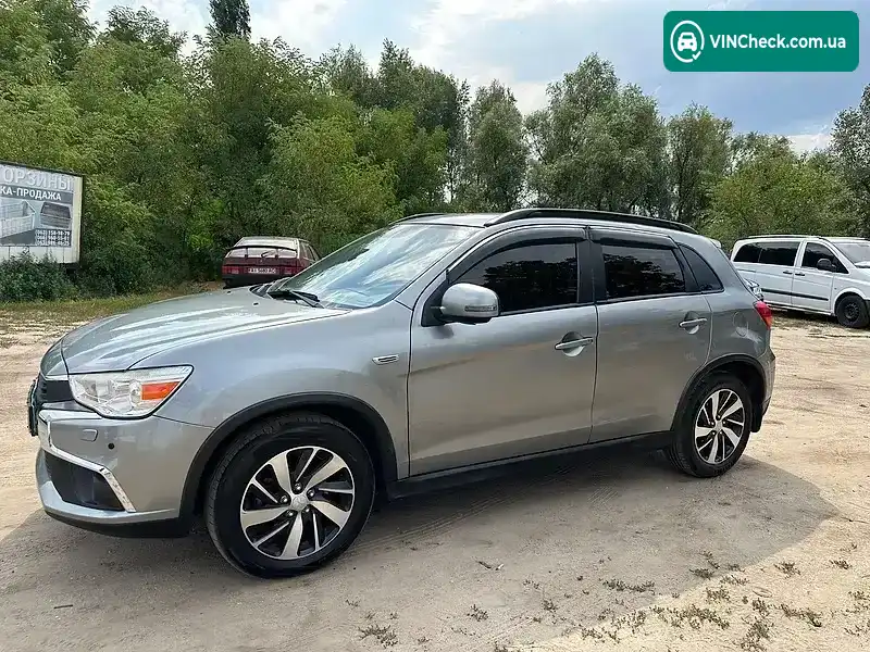 Mitsubishi ASX 2018, фото з оголошення 2 з 13, VIN JMBXTGA2WKU001140