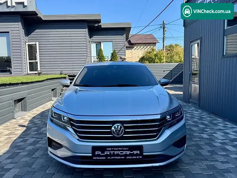 Volkswagen Passat 2019, фото з оголошення 2 з 20, VIN 1VWSA7A37LC007311