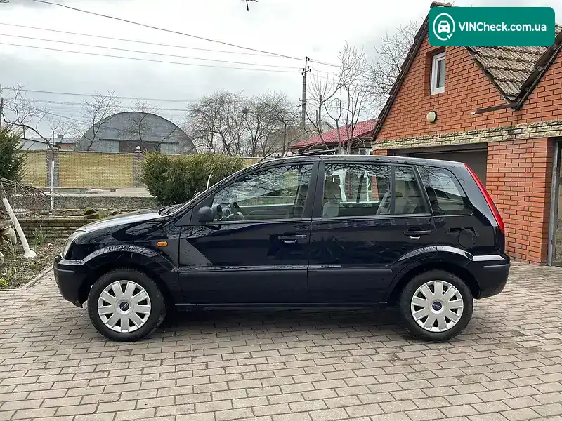 Ford Fusion 2005, фото з оголошення 2 з 20, VIN WF0UXXGAJU5M86072