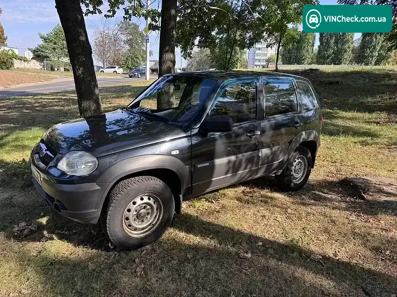 Chevrolet Niva 2015, фото з оголошення 2 з 19, VIN X9L212300F0567163
