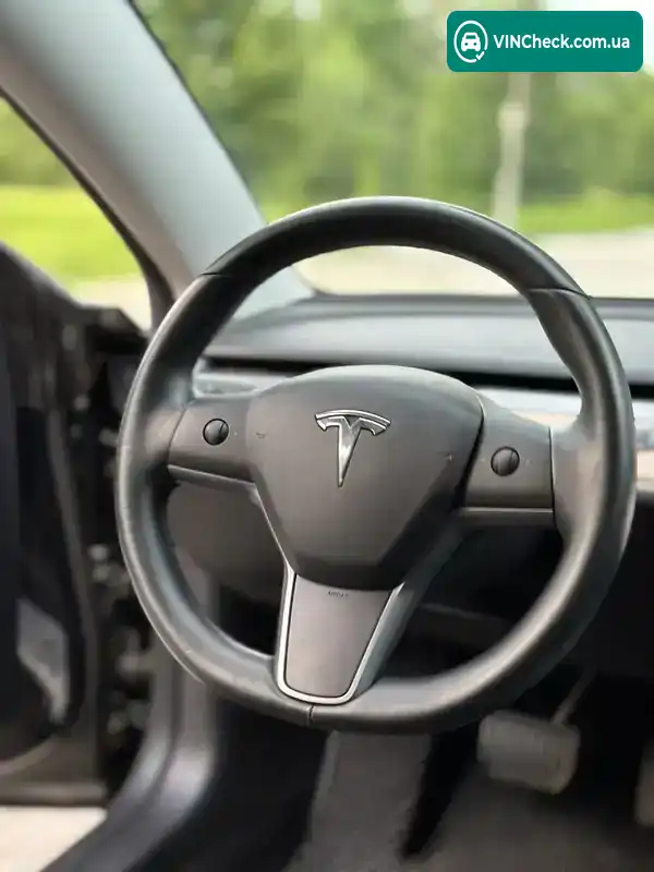 Tesla Model 3 2019, фото з оголошення 2 з 20, VIN 5YJ3E1EA4KF297560