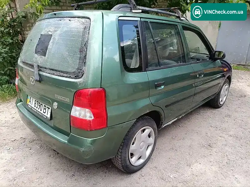 Mazda Demio 2000, фото з оголошення 2 з 7, VIN JMZDW195500300102