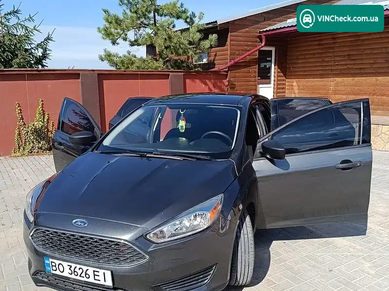 Ford Focus 2018, фото з оголошення 2 з 15, VIN 1FADP3E29JL304488