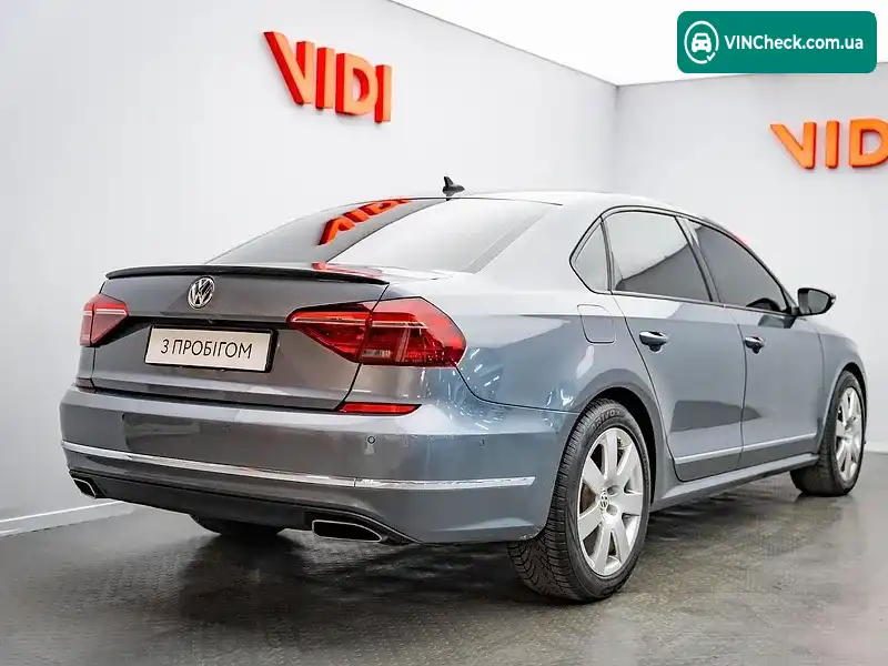 Volkswagen Passat 2017, фото з оголошення 2 з 20, VIN 1VWCM7A37HC085347