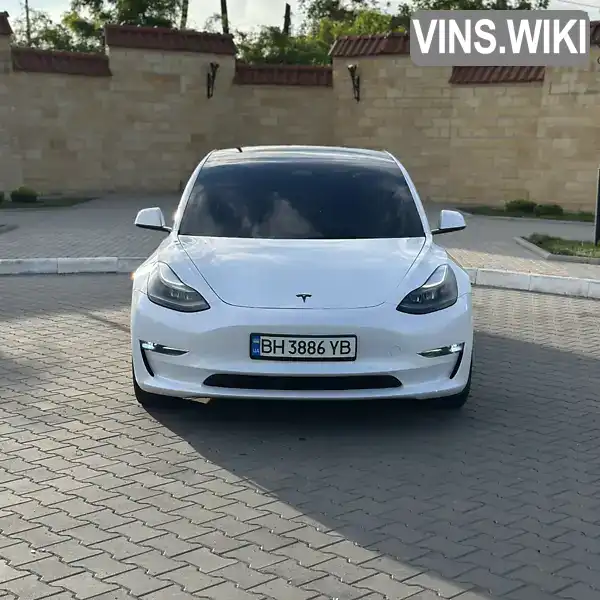 Tesla Model 3 2022, фото з оголошення 2 з 9, VIN 5YJ3E1EB8NF212071