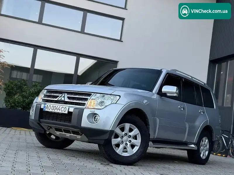 Mitsubishi Pajero Wagon 2009, фото з оголошення 1 з 20, VIN JMYLRV93W9J000107