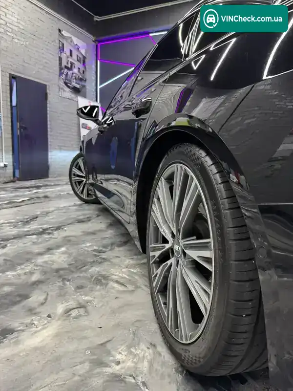 Audi A6 2018, фото з оголошення 2 з 20, VIN WAUZZZF27KN004298
