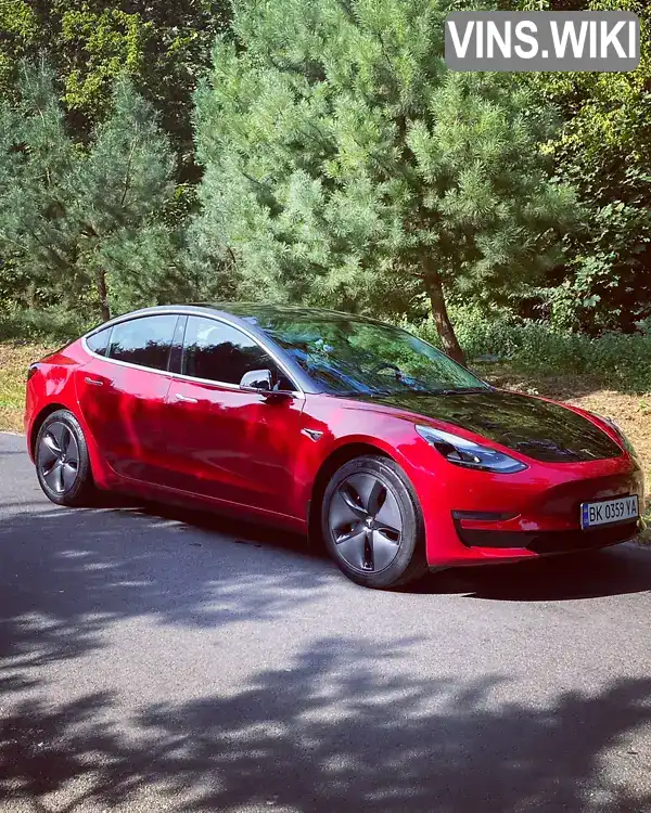 Tesla Model 3 2018, фото з оголошення 2 з 21, VIN 5YJ3E1EA3JF044261
