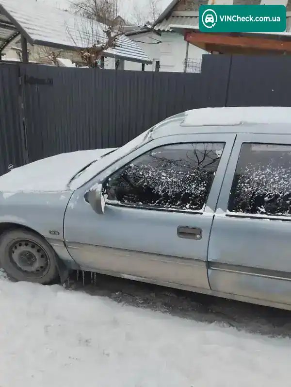 Opel Vectra 1989, фото з оголошення 2 з 8, VIN W0L000087K1221024