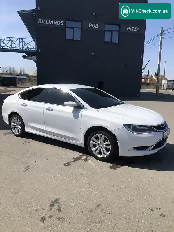 Chrysler 200 2017, фото з оголошення 2 з 13, VIN 1C3CCCAB1FN677516