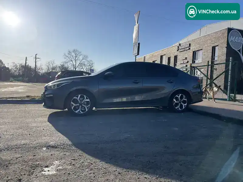 Kia Forte 2019, фото з оголошення 1 з 12, VIN 3KPF24AD0LE200949