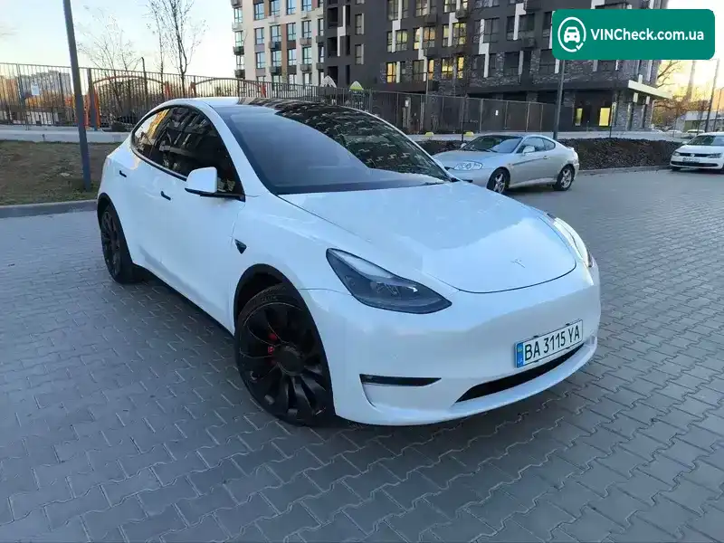 Tesla Model Y 2022, фото з оголошення 2 з 16, VIN 7SAYGDEF8NF489908