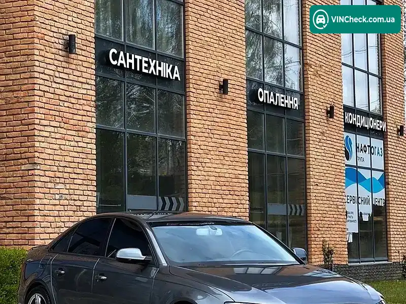 Audi A4 2012, фото з оголошення 1 з 21, VIN WAUBFCFL1DN005725