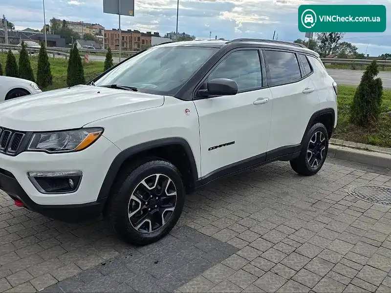Jeep Compass 2019, фото з оголошення 1 з 13, VIN 3C4NJDDB9KT795383