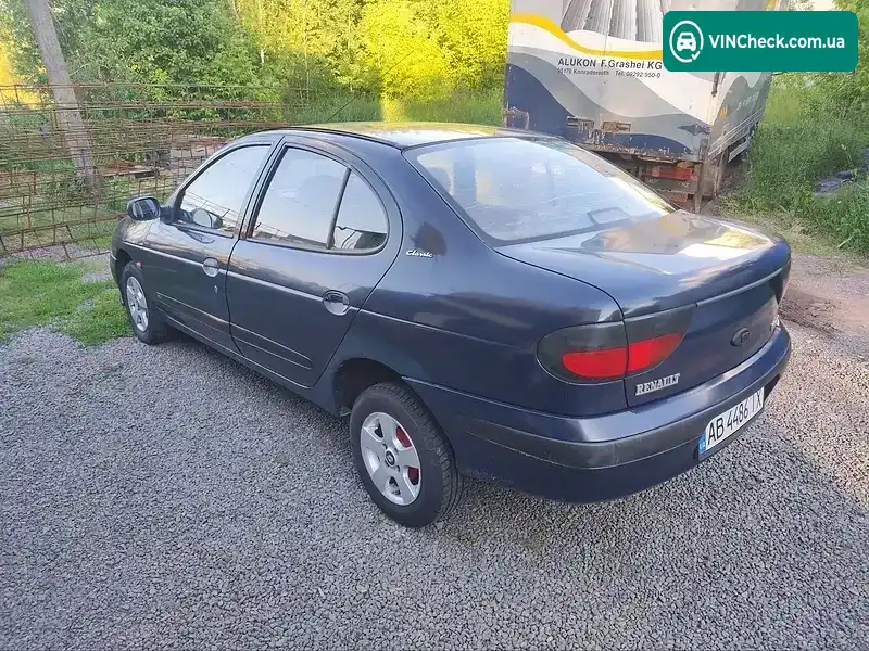 Renault Megane 1998, фото з оголошення 1 з 9, VIN VF1LA0E0516207872