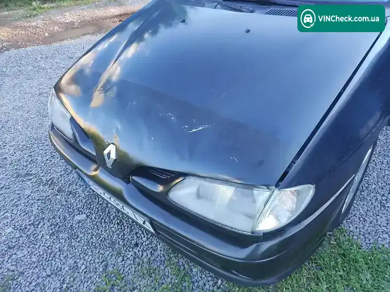 Renault Megane 1998, фото з оголошення 2 з 9, VIN VF1LA0E0516207872