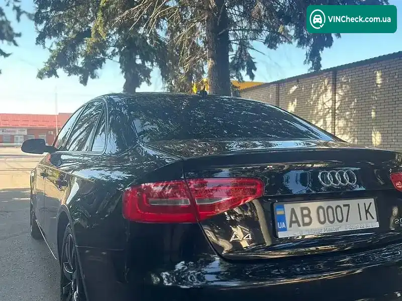 Audi A4 2012, фото з оголошення 2 з 18, VIN WAUFFAFL2DN008025