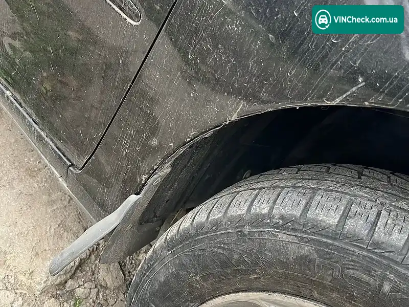 Toyota Camry 2001, фото з оголошення 2 з 11, VIN JTDBF30K400018656