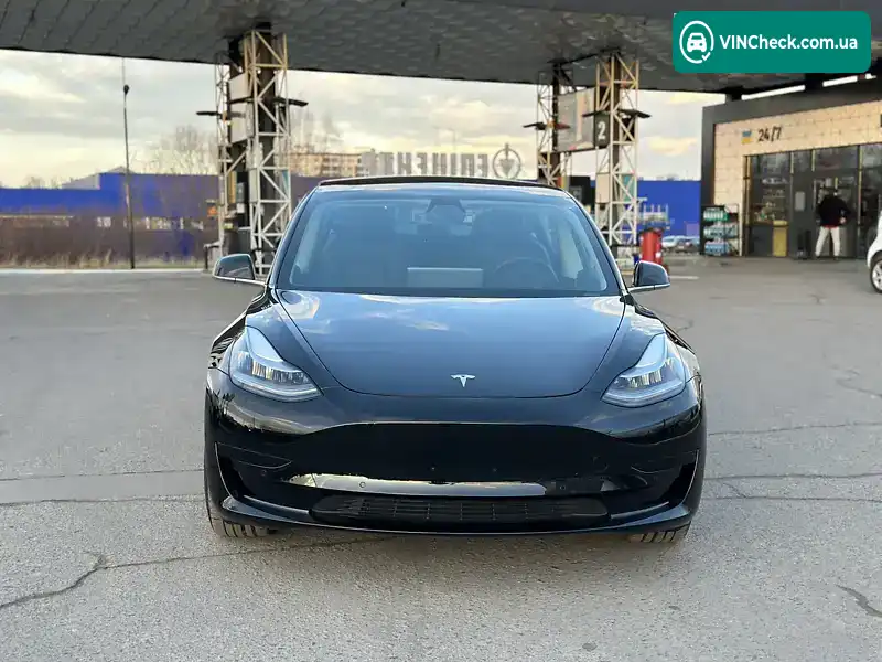 Tesla Model 3 2020, фото з оголошення 2 з 20, VIN 5YJ3E7EA1LF727632