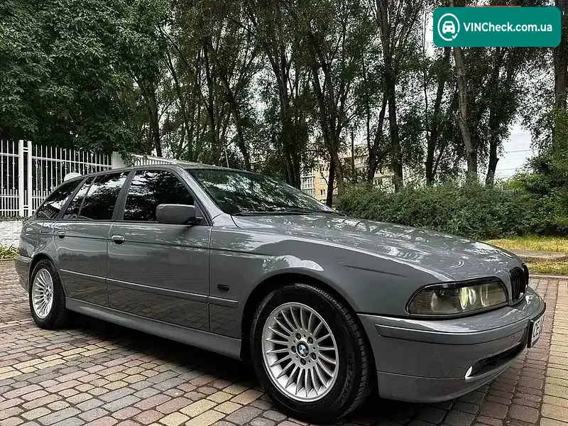 BMW 5 Series 2001, фото з оголошення 2 з 20, VIN WBADP810X0GV55858